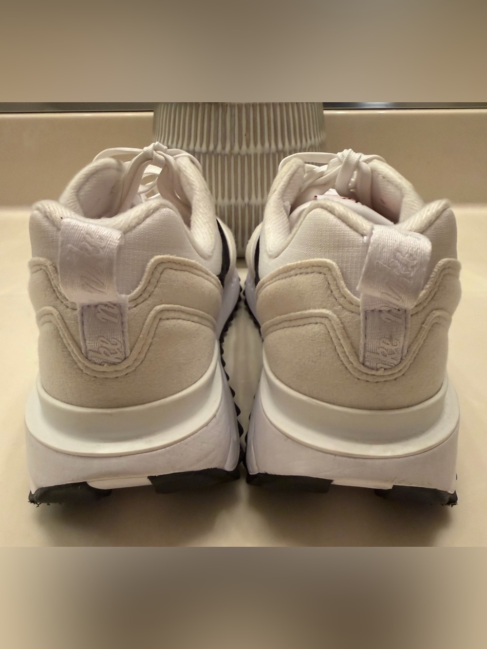 Nike Air Max Dawn - Picture 5 of 11